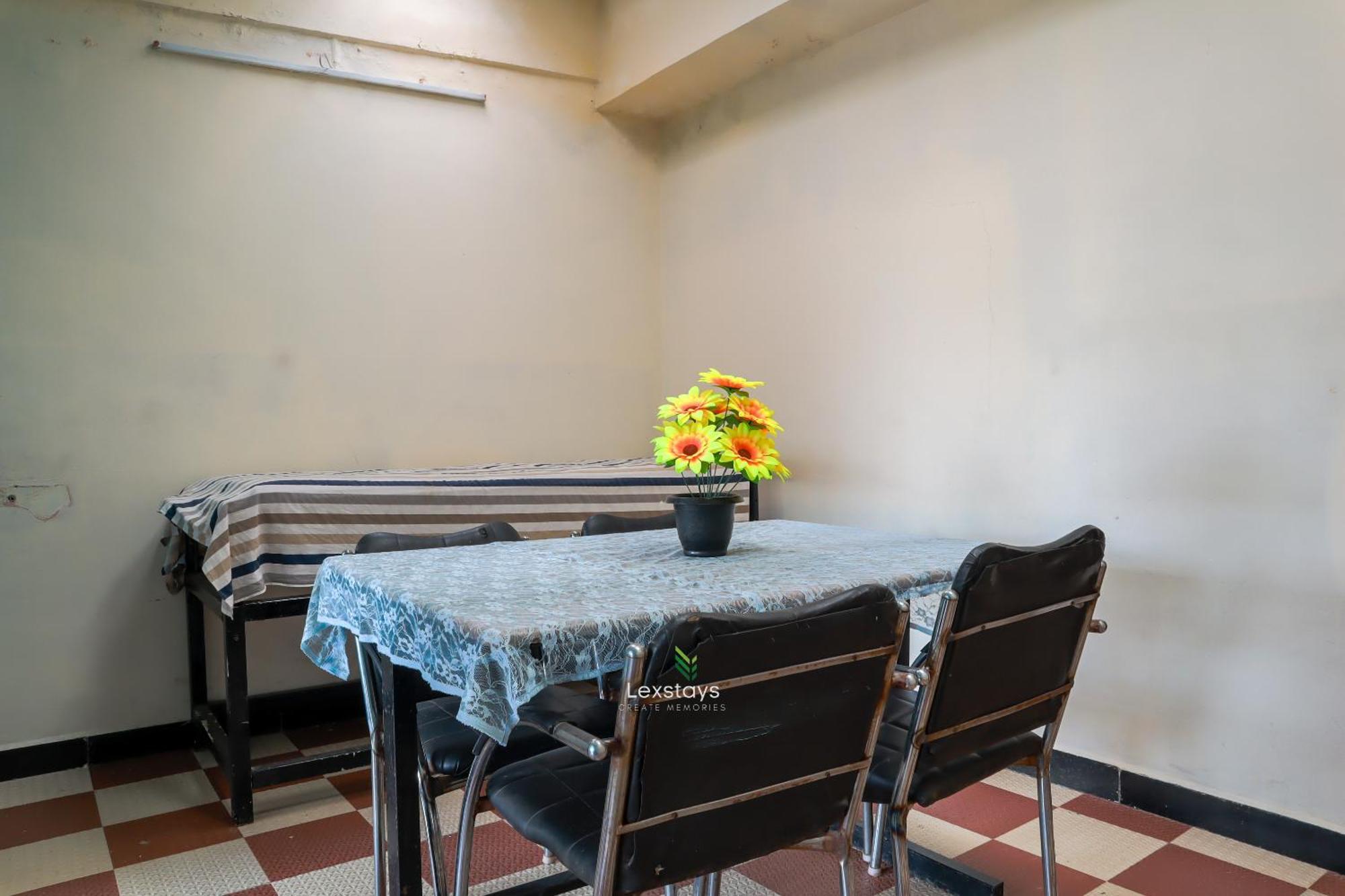 Vijaya Deepa Guest House By Lexstays Coonoor Eksteriør bilde