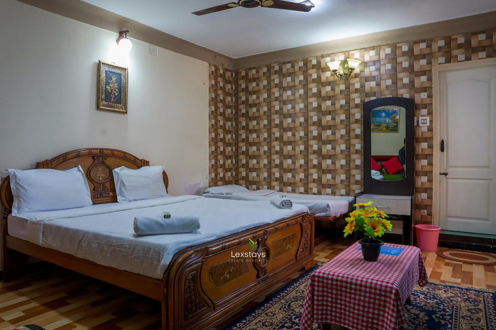 Vijaya Deepa Guest House By Lexstays Coonoor Eksteriør bilde